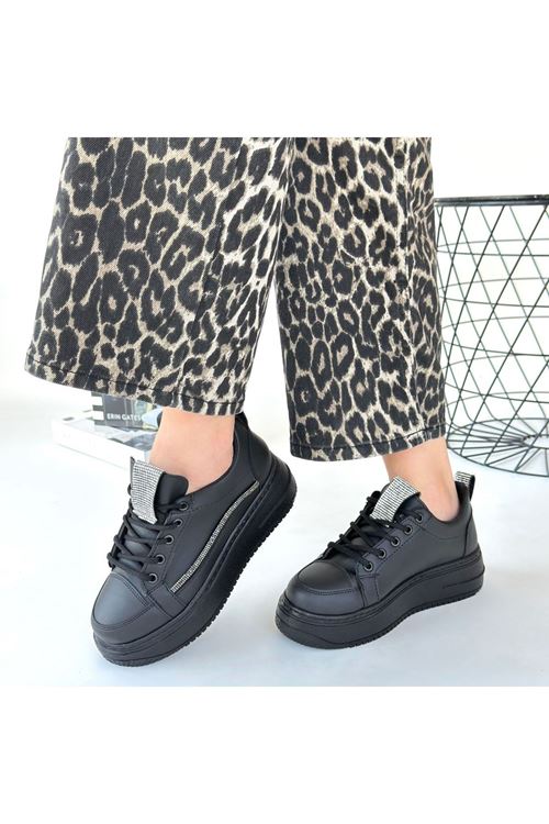 Leope Siyah Cilt Bağcıklı Spor Ayakkabı